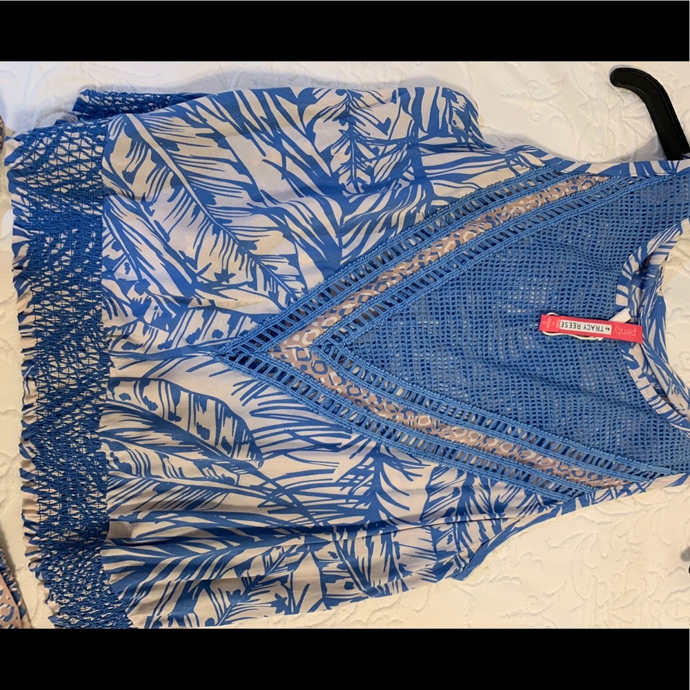 Set - Picture 4 of 4